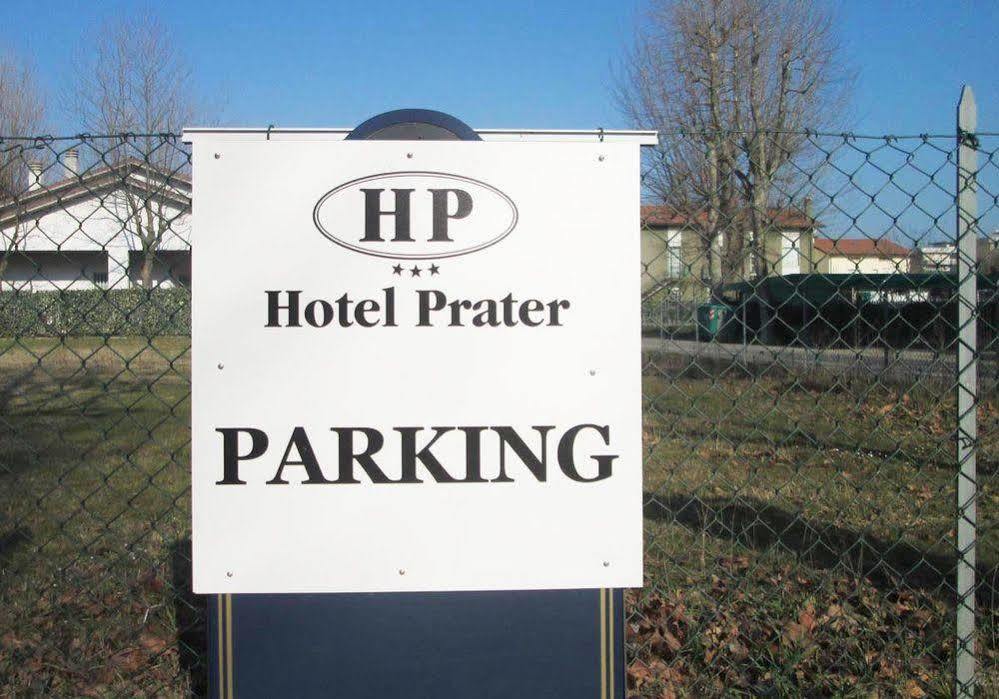 Hotel Prater Cesenatico Kültér fotó